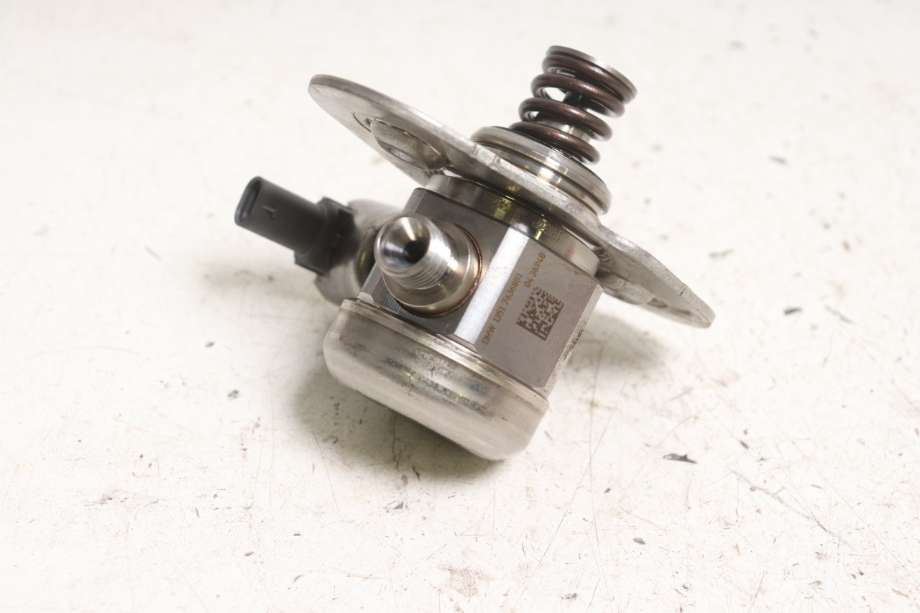 Bensinpumpe mekanisk til BMW 2-Serie 2014-2021 (F22/F23) (F22/F23) (BMW|13 51 7 636 881|)