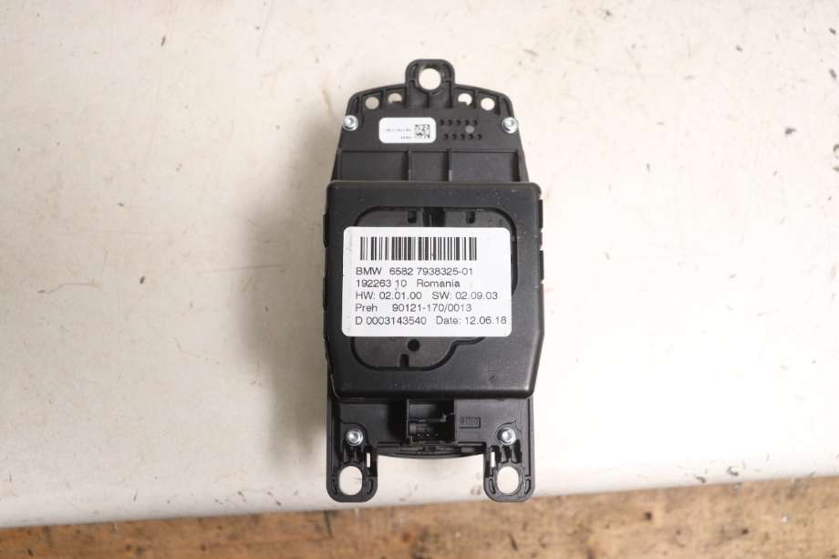 Bryter diverse til BMW 2-Serie 2014-2021 (F22/F23) (F22/F23) (BMW|65 82 5 A3B 1E4|)