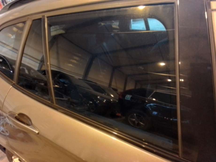 Siderute høyre bak til BMW X1, 2009-2015 (E84) (E84) (BMW|51 35 2 990 390)