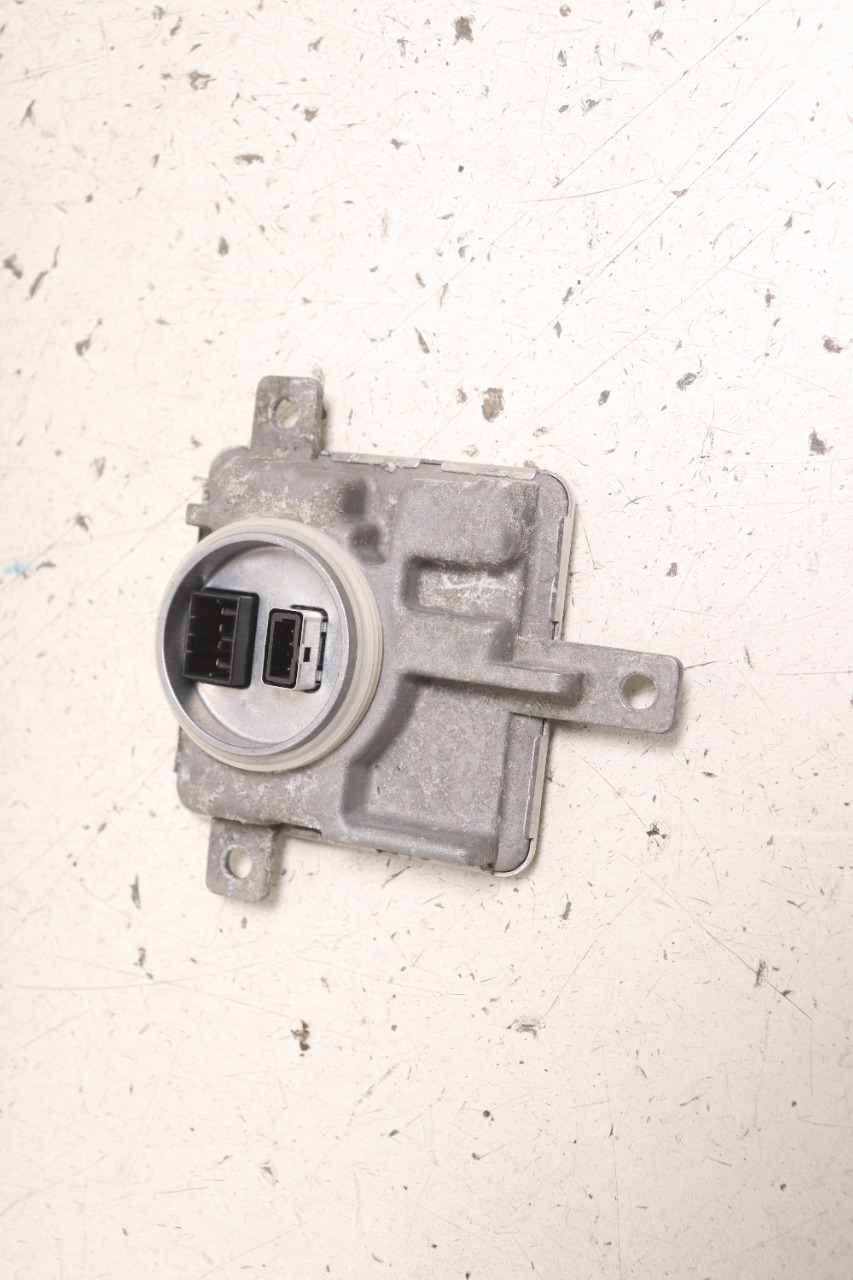 Styreenhet xenon/ballast til Volvo V40 2012-2019  (VOLVO|31335777|)