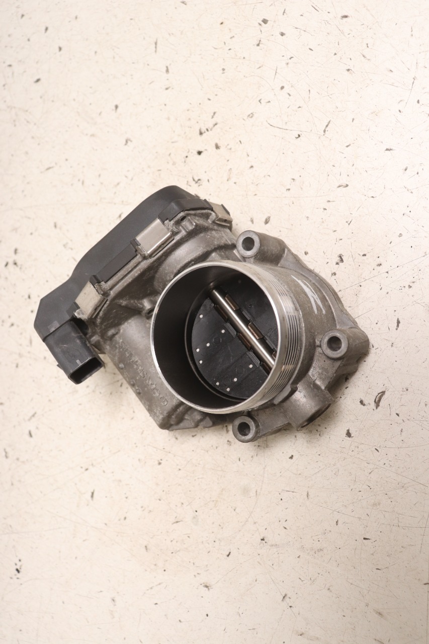 Spjeldhus til BMW 5-Serie, 2010-2017 (F10/F11) (F10/F11) (BMW|13 54 7 555 944)