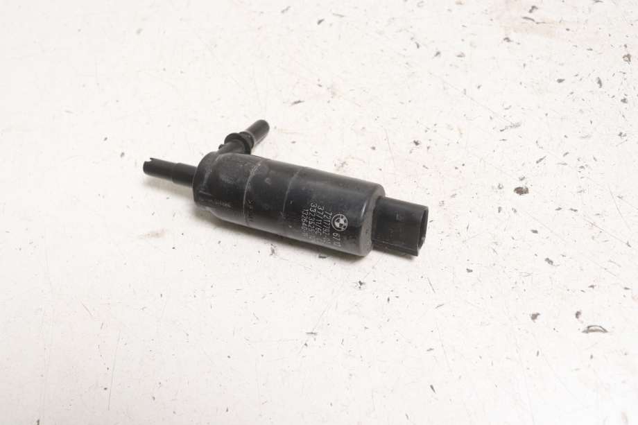 Spylerpumpe til BMW 5-Serie 2010-2017 (F10/F11) (F10/F11) (BMW|67 63 7 217 792|)