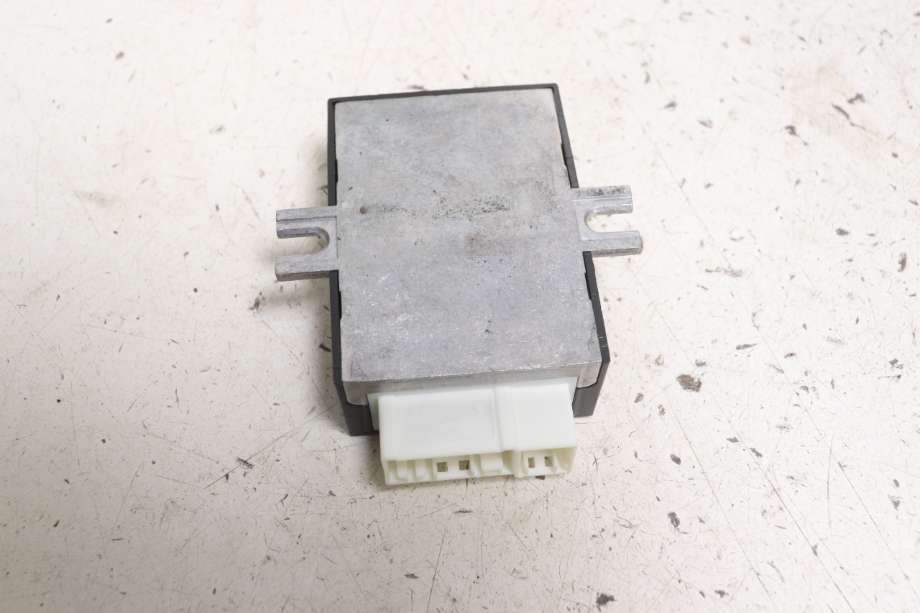 Styreenhet drivstoffpumpe til BMW 5-Serie 2010-2017 (F10/F11) (F10/F11) (BMW|16 14 7 358 145|)