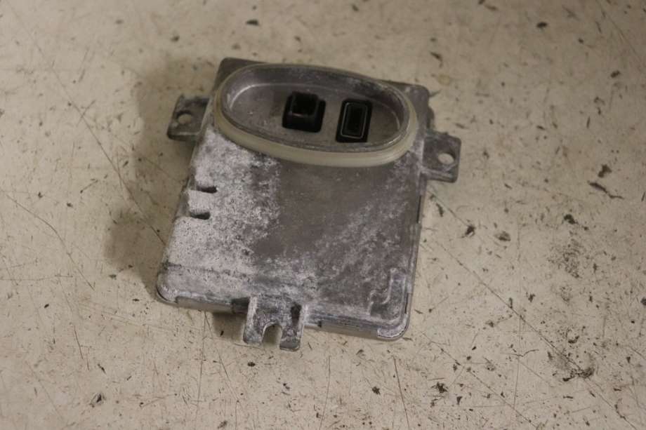Styreenhet xenon/ballast til BMW 3-Serie 2005-2011 (E90/E91/E92/E93) (E90/E91/E92/E93) (BMW|63 12 6 948 180|)