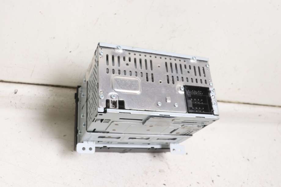 Bilstereo til Hyundai i20 2009-2014 (Type I)  (HYUNDAI|96121 1J250BLH|)