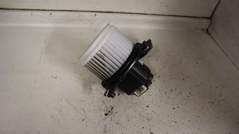 Varmeapparat motor til Opel Combo E 2019-->>  (OPEL||1D480003142608)