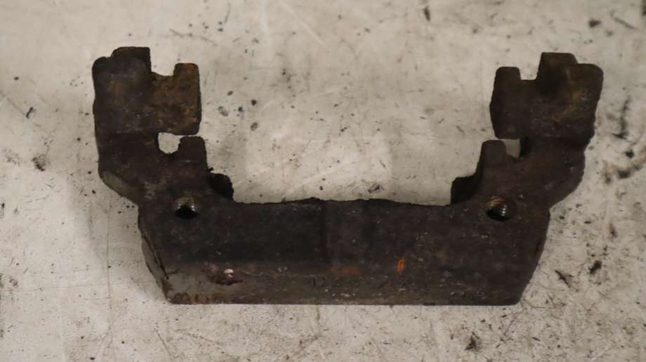 Bremsecaliper brakett til Peugeot 308, 2013-2021 (Type II)  (PEUGEOT|16 113 313 80)