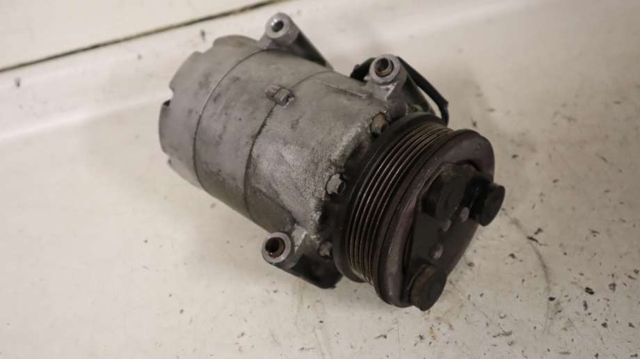 Aircondition kompressor til Ford Mondeo 2007-2010 (Type IV, Fase 1)  (FORD|1852378|)