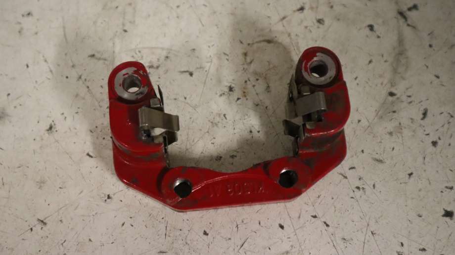 Bremsecaliper brakett til Mopedbil Ligier JS50, 2015-2024 (Type I) (Ligier|)