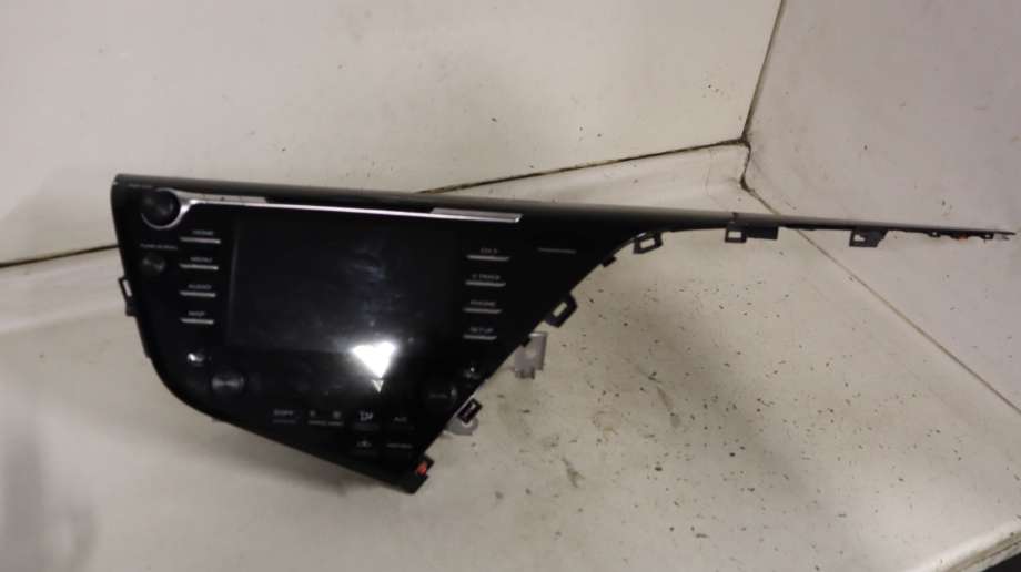 Bilstereo navigasjon til Toyota Camry, 2019-->> (TOYOTA|8614033D01)
