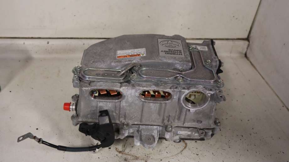 Inverter hybrid til Toyota Yaris 2012-2014 (Type III, Fase 1)  (TOYOTA|G920059015|)