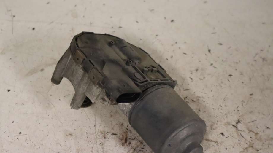 Viskermotor frontrute til VW Touran 2010-2015 (Type I, Fase 3)  (VOLKSWAGEN|2K1 955 023 J|)
