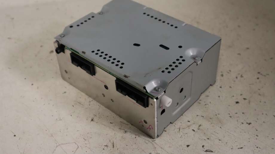 Bilstereo til Ford Fiesta 2013-2017 (Type VI, Fase 2)  (FORD|2024533|)