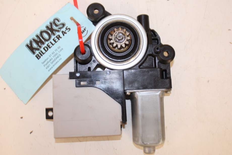 Ruteheis venstre foran til Ford Kuga 2008-2012 (Type I) (FORD|1766857|)