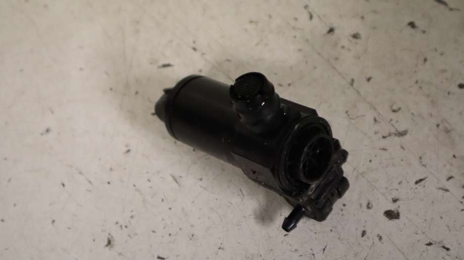 Spylerpumpe foran til Toyota RAV4 2019-->> (Type V) (TOYOTA|8533047100|)