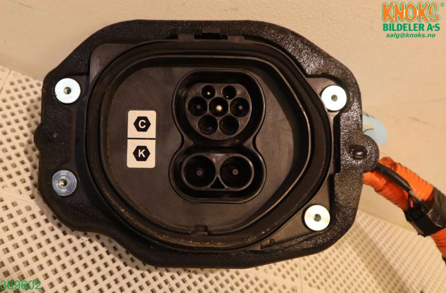 Diverse deler til Mazda MX-30 2020-->> (MAZDA|)