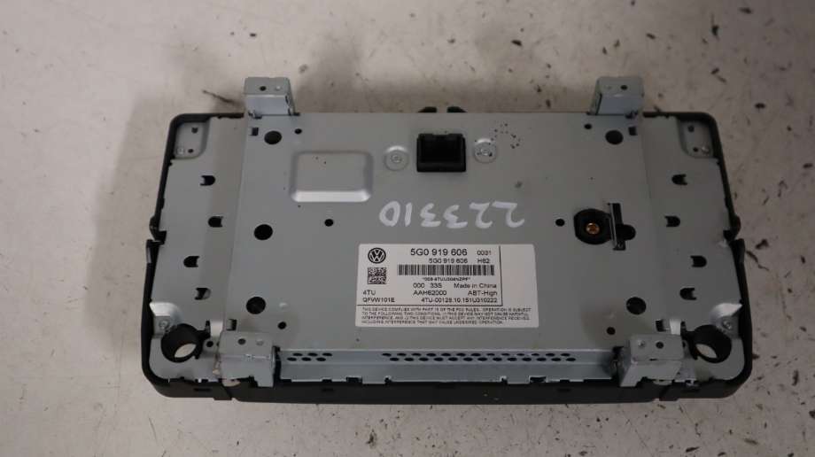 Bilstereo navigasjon til VW e-Golf 2014-2017 (Fase 1)  (VOLKSWAGEN|5G0 919 606|)