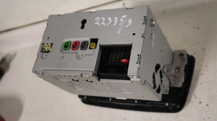 Bilstereo til Mercedes A-Klasse 2012-2018 (W176) (W176) (MERCEDES|A 246 900 05 16|)