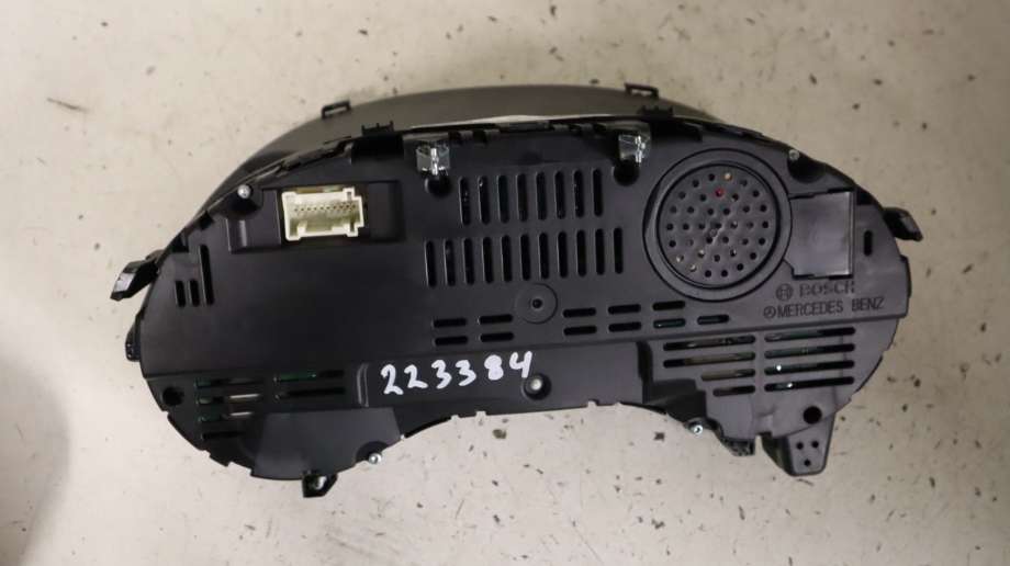 Instrumentpanel til Mercedes GLA 2014-2020 (X156) (X156) (MERCEDES|A 156 900 98 02|A 156 900 45 01|)