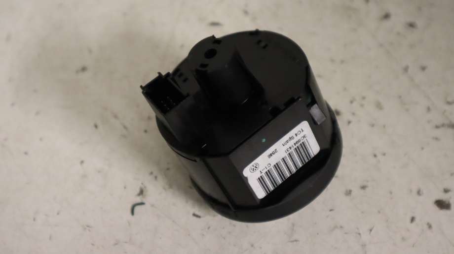 Bryter lys til VW E-Up 2013-2019 (VOLKSWAGEN|3C8 941 431|)