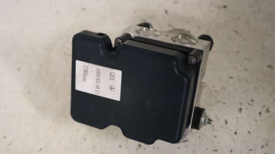 ABS sentral til Mercedes GLA 2014-2020 (X156) (X156) (MERCEDES|A 009 431 65 12|)