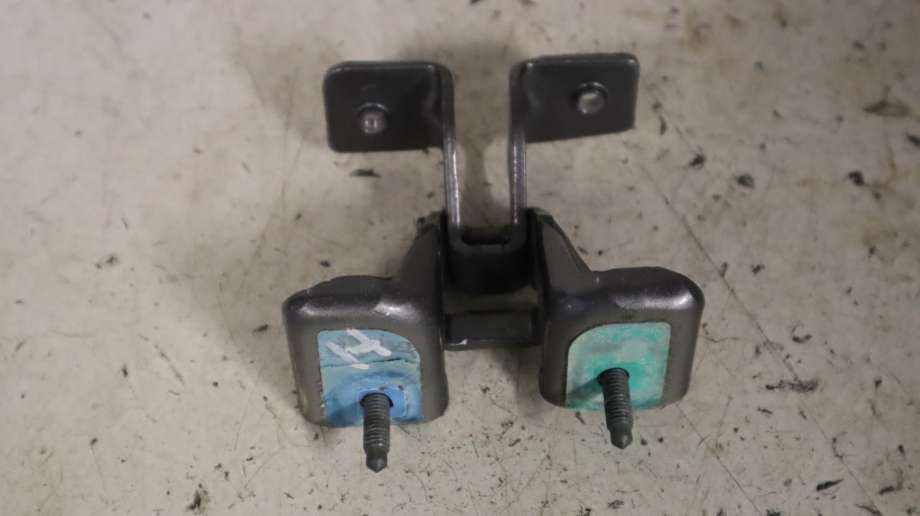 Hengsler til Mercedes GLA 2014-2020 (X156) (X156) (MERCEDES|A 156 740 02 37|)