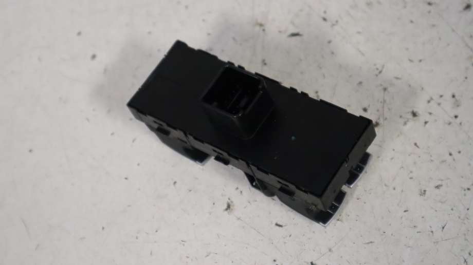 Bryter ruteheis til VW Touran 2010-2015 (Type I, Fase 3)  (VOLKSWAGEN|5K4 959 857|)