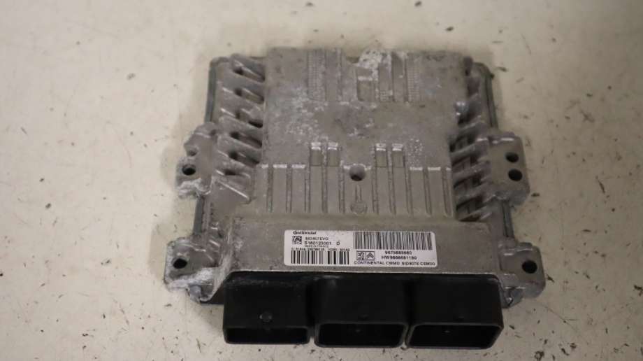 Styreenhet motor til Citroën C5 2008-2017 (Type II) (CITROEN|1944 C3|)