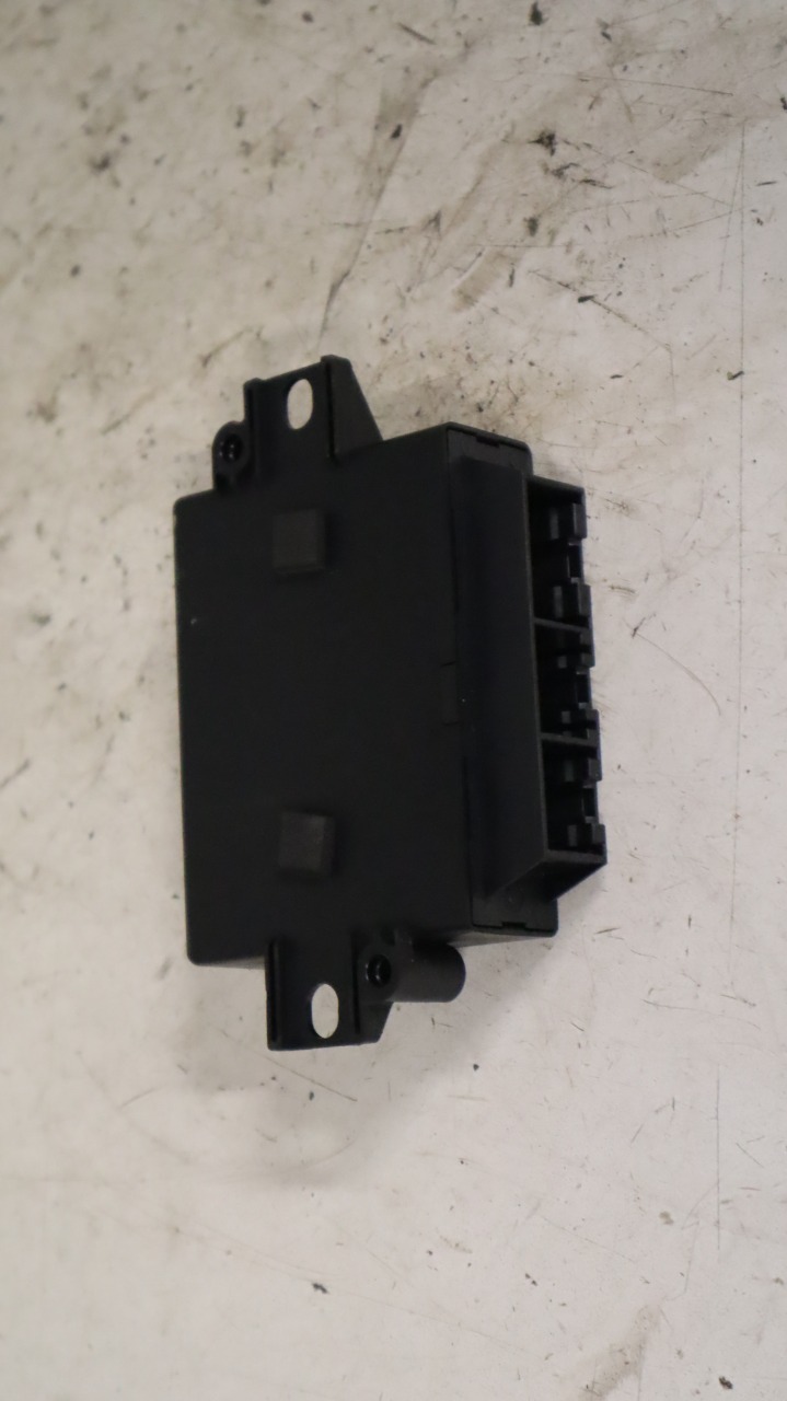 Styreenhet parkering til VW CC 2008-2012 (PASSAT CC) (PASSAT CC) (VOLKSWAGEN|1T0 919 475 L|)