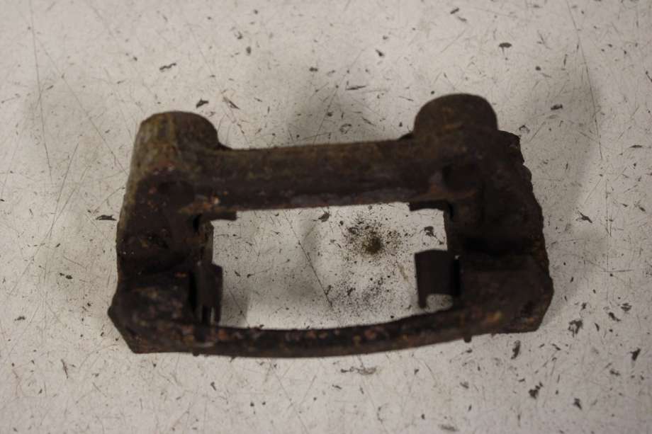 Bremsecaliper brakett til Hyundai Ix20 2010-2017  (HYUNDAI|)