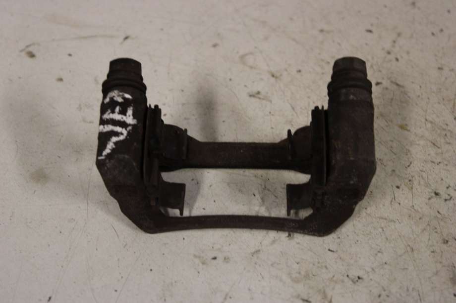 Bremsecaliper brakett til Hyundai Ix20 2010-2017  (HYUNDAI|)
