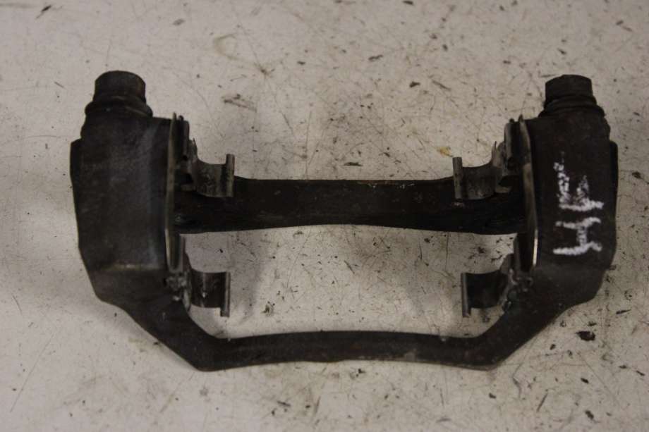 Bremsecaliper brakett til Hyundai Ix20 2010-2017  (HYUNDAI|)