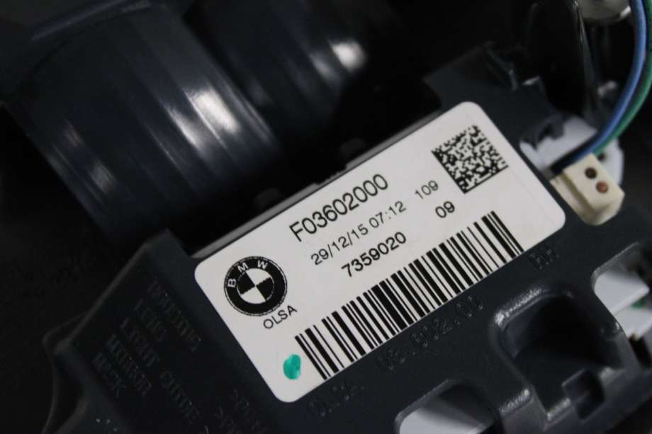 Baklykt høyre indre til BMW 1-Serie 2015-2019 (Fase 2) (F20/F21) (F20/F21) (BMW|63 21 7 359 020|)