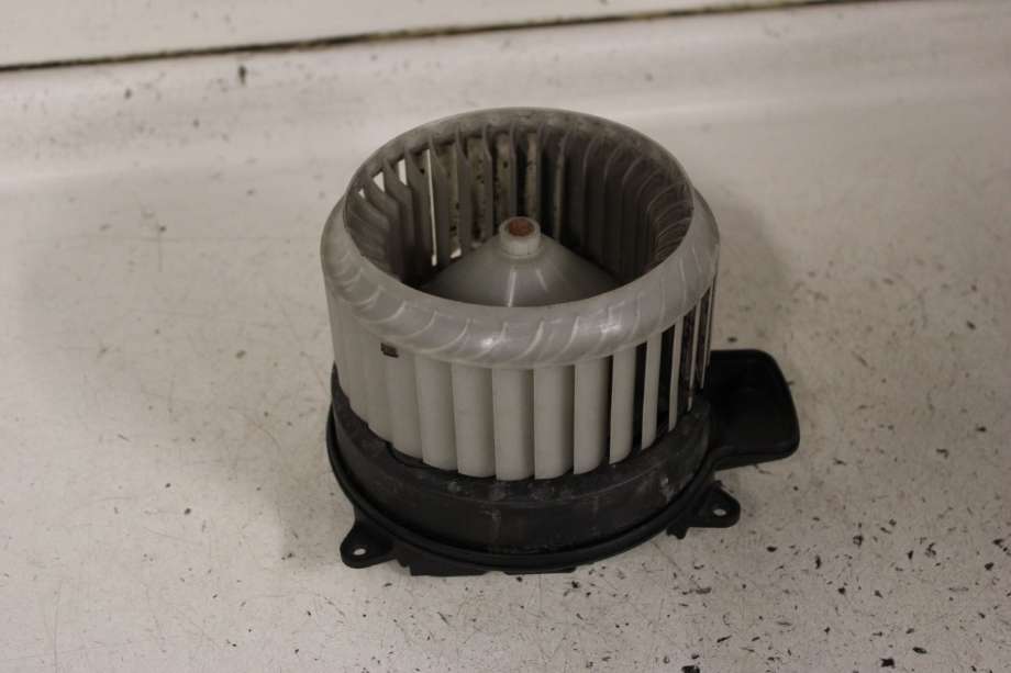Varmeapparat motor til Audi A6 2011-2014 (Type IV, Fase 1) (C7) (C7) (AUDI|4H1 820 021 C|)