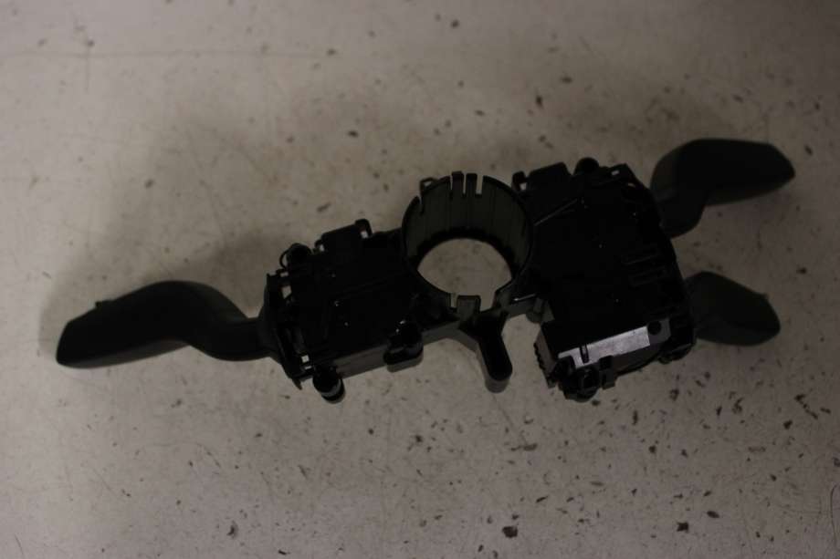 Bryter combi til Audi A6 2011-2014 (Type IV, Fase 1) (C7) (C7) (AUDI|4G0 953 502 D|)
