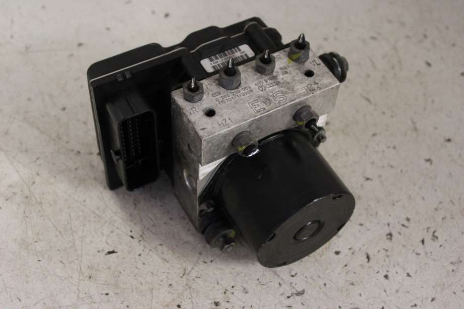 ABS sentral til Škoda Fabia 2010-2014 (Type II, Fase 2) (SKODA|6R0 614 517 AG|)