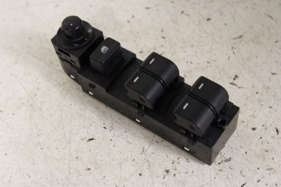Bryter ruteheis til Mazda CX-5 2012-2017 (Type I) (MAZDA|KD47-66-350|)