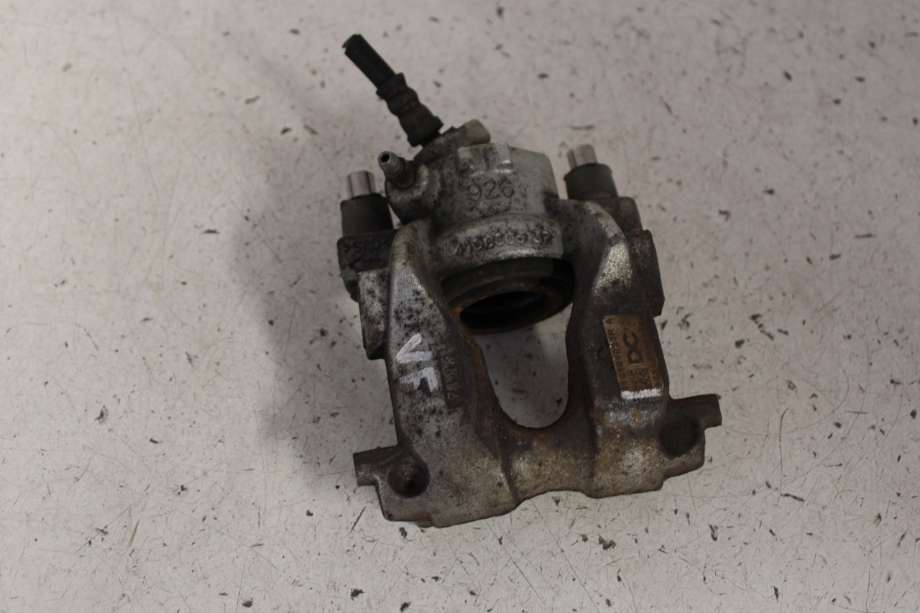 Bremsecaliper venstre foran til Smart Forfour, 2015-->> (Type II) (W453) (W453) (SMART|A 453 421 00 11)