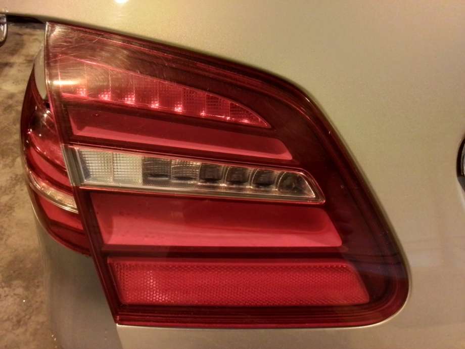Baklykt venstre indre til Mercedes B-Klasse 2011-2018 (W246) (W246) (MERCEDES|A 246 906 91 00|)