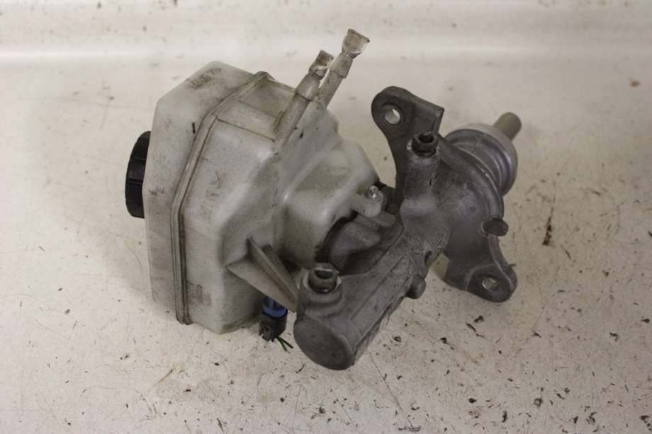 Bremsepumpe hoved til Mercedes Sprinter 2013-2018 (Fase 2) (906) (906) (MERCEDES|A 906 431 01 01|)
