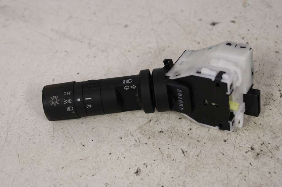 Bryter blink til Nissan Qashqai 2010-2014 (Type I, Fase 2) (NISSAN|25540JD00A|)
