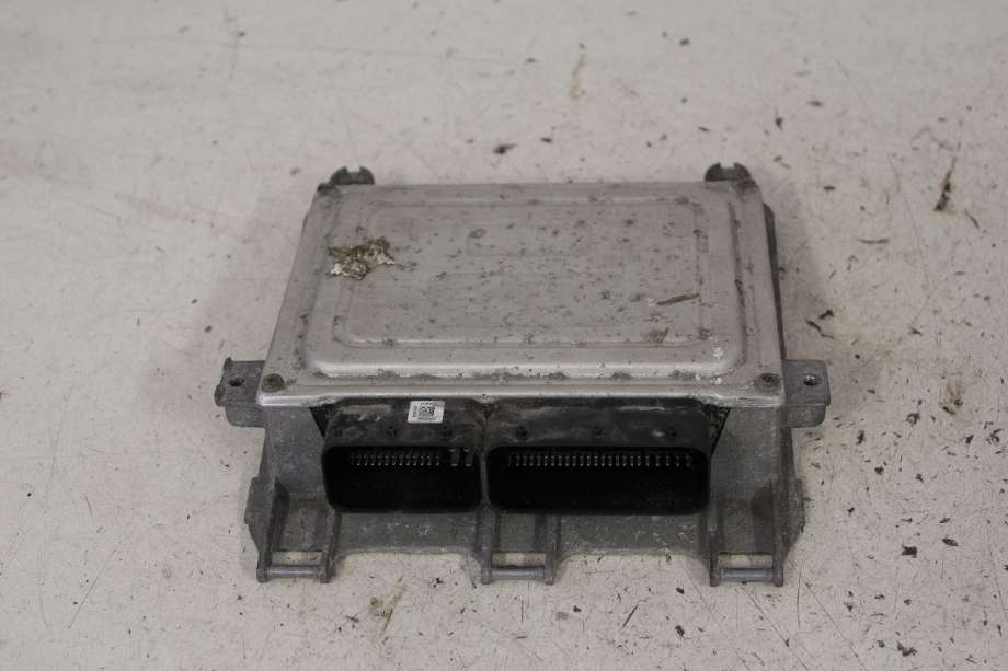 Styreenhet motor til Mercedes A-Klasse 2005-2012 (W169) (W169) (MERCEDES|A 003 446 60 40||A 266 900 11 00)