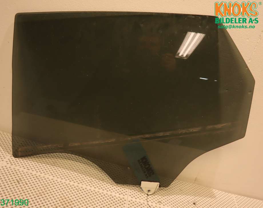 Siderute venstre bak til Mazda CX-3 2015-2022  (MAZDA|D10E-73-510|)