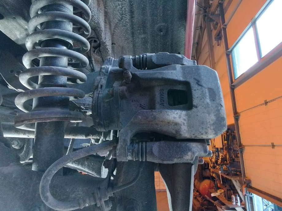Bremsecaliper høyre bak til Mitsubishi Outlander, 2015-->> (Type III, Fase 2)  (MITSUBISHI|4605C044)
