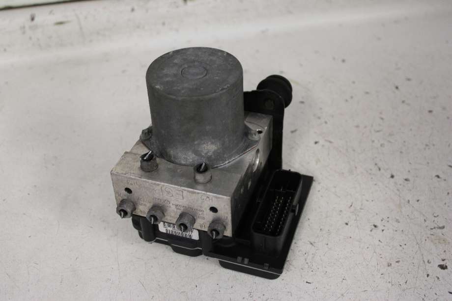ABS sentral til Audi A4 2007-2014 (Type IV) (B8) (B8) (AUDI|8K0 614 517 DC|)