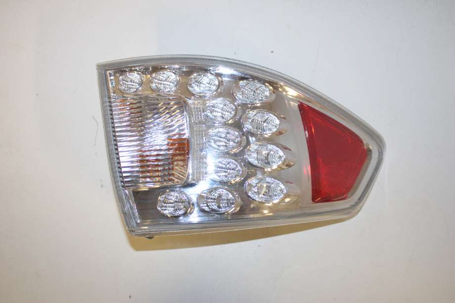 Baklykt venstre indre til Subaru Impreza 2008-2012 (Type III)  (SUBARU|84912FG091|)