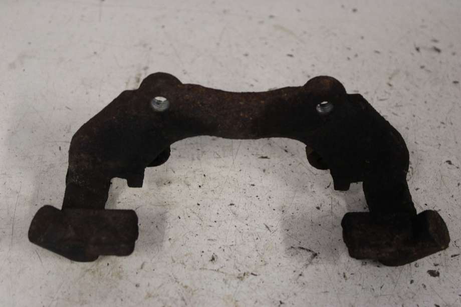 Bremsecaliper brakett til Ford C-Max, 2007-2010 (Type I, Fase 2)  (FORD|1468864)