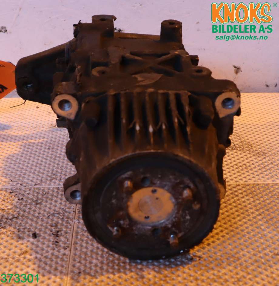 Kardang klokke bak til Toyota RAV4 2009-2013 (Type III, Fase 2)  (TOYOTA|4111042040|)