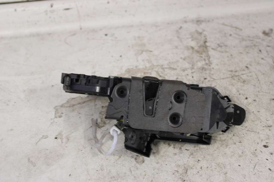 Låsekasse høyre bak til Ford S-Max 2010-2015 (Type I, Fase 2)  (FORD|1791418|)