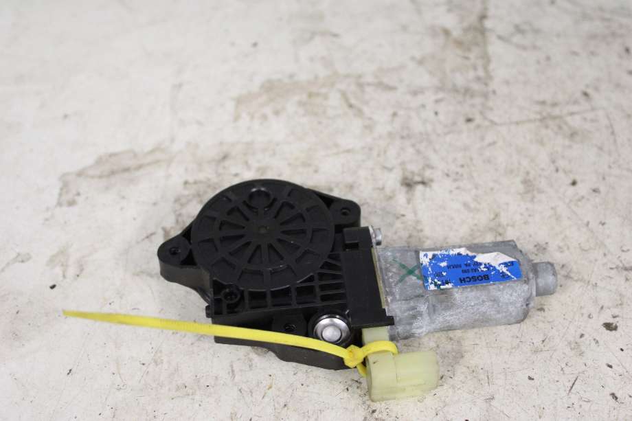 Ruteheis venstre bak til Hyundai i10 2008-2013 (Type I)  (HYUNDAI|98810 0X200|)